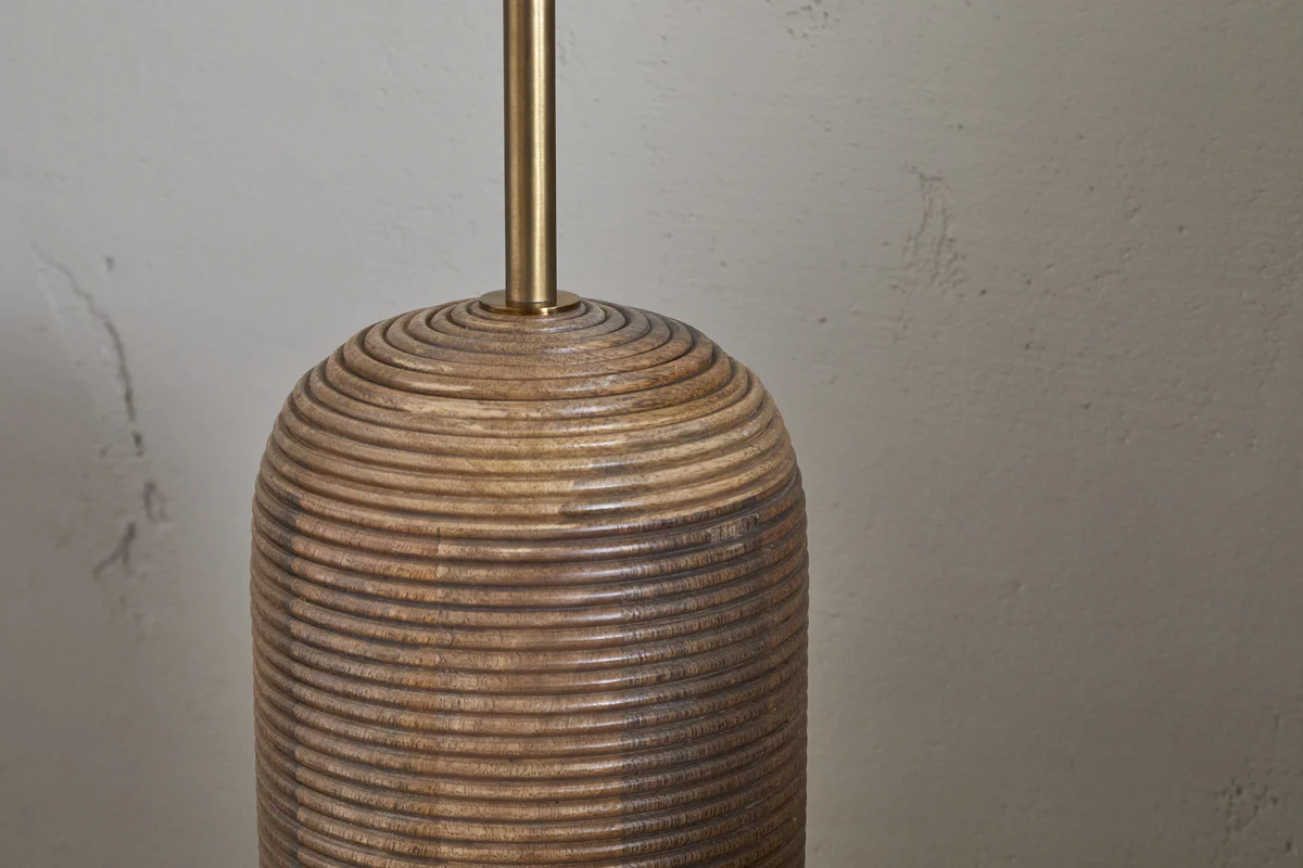 Agua Grooved Floor Lamp - Natural - Image 3