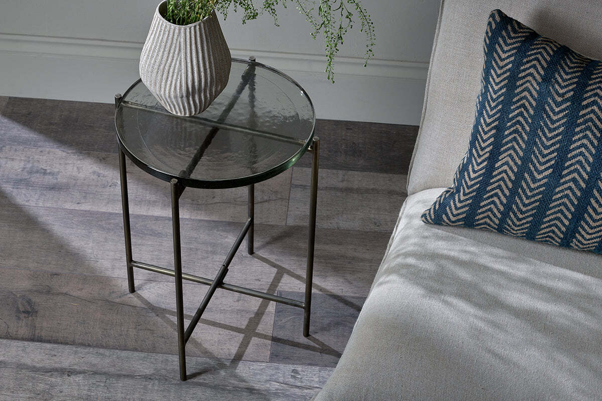 Aluva Glass Side Table - Clear & Antique Brass - Image 4