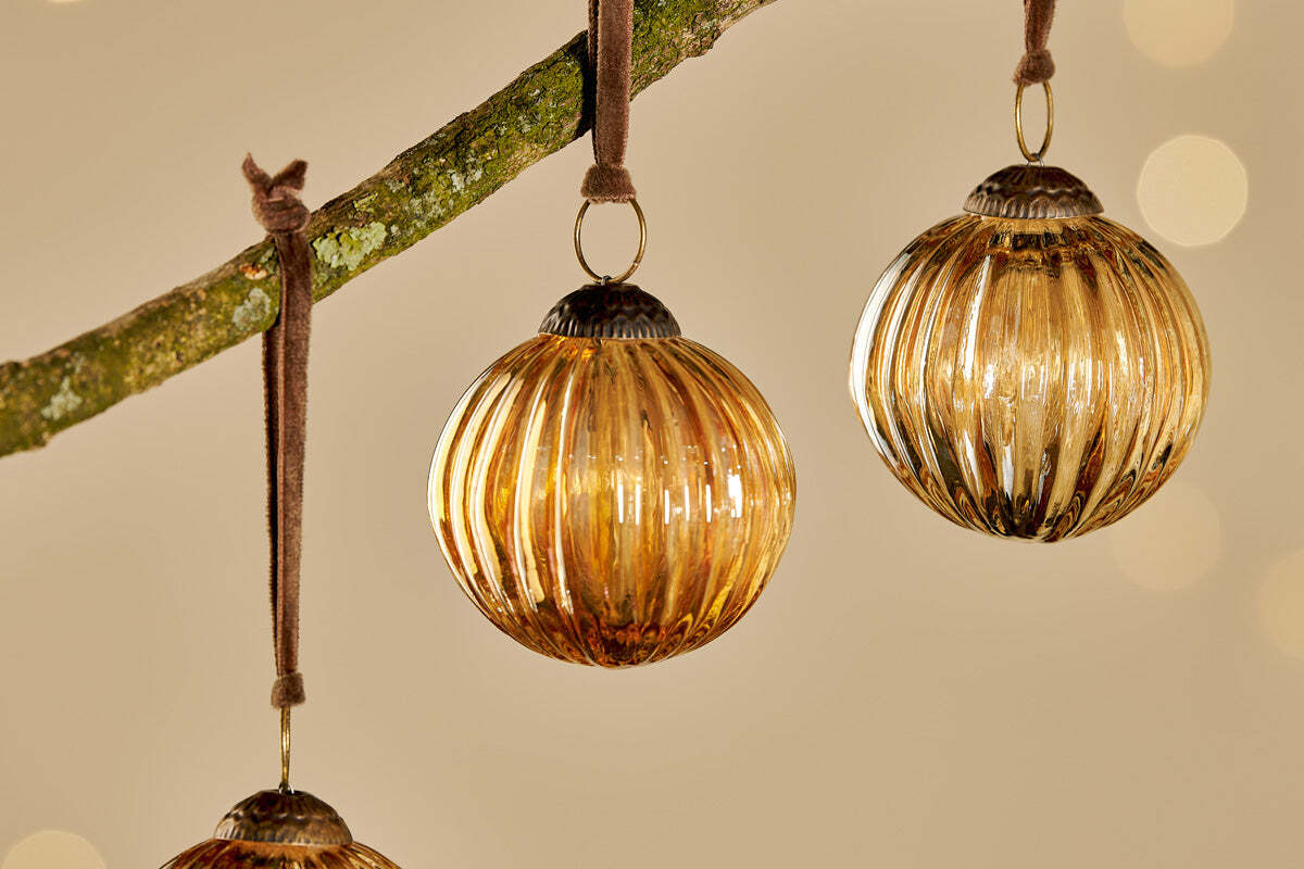 Betini Baubles - Gold (Set of 4) - Image 3