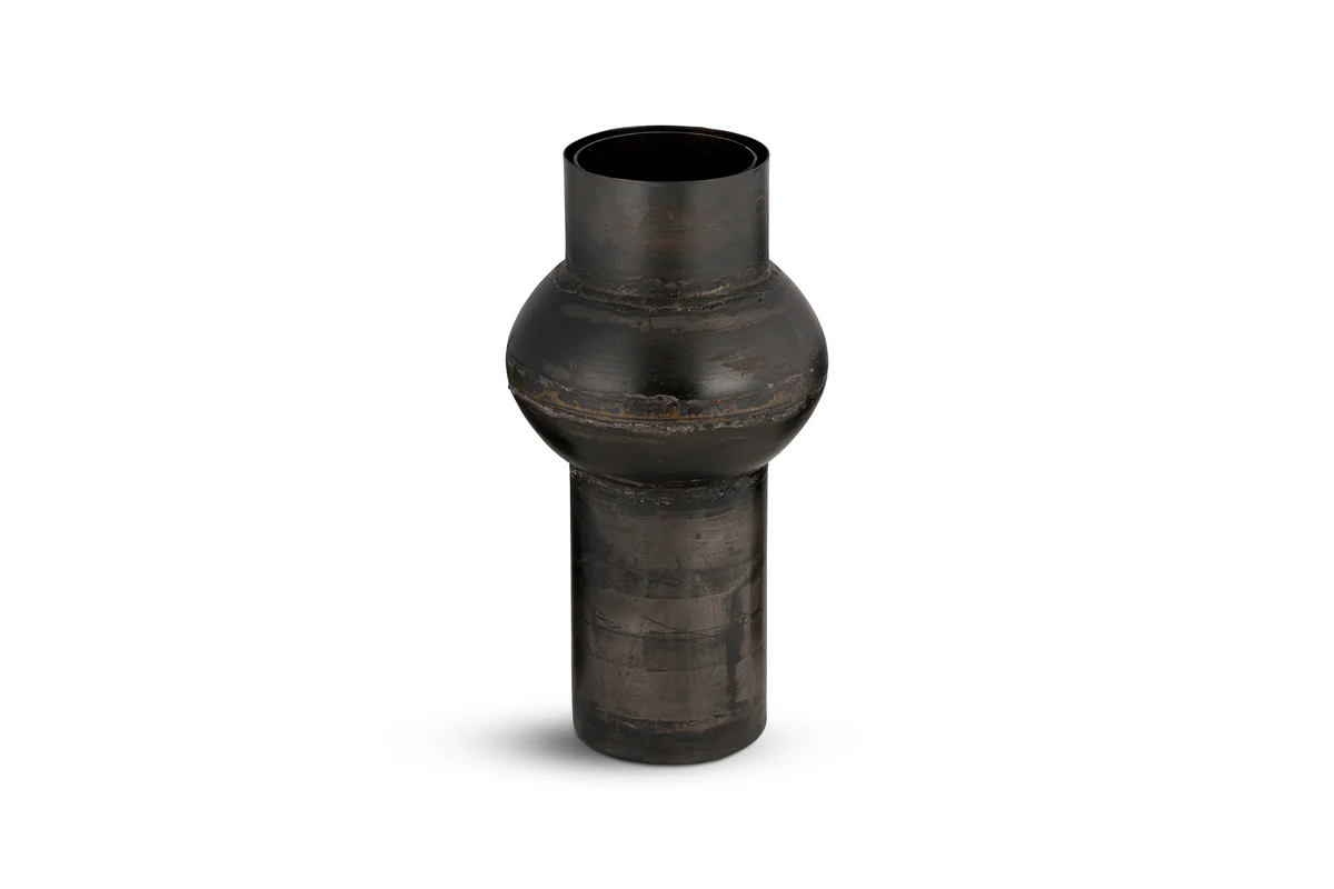 Endo Reclaimed Iron Vase - Aged Black - Image 11