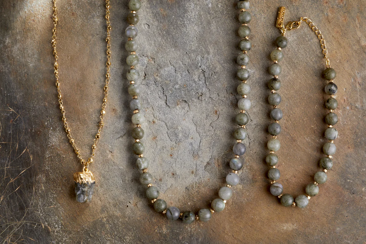 Hadari Labradorite Necklace - Gold - Image 3
