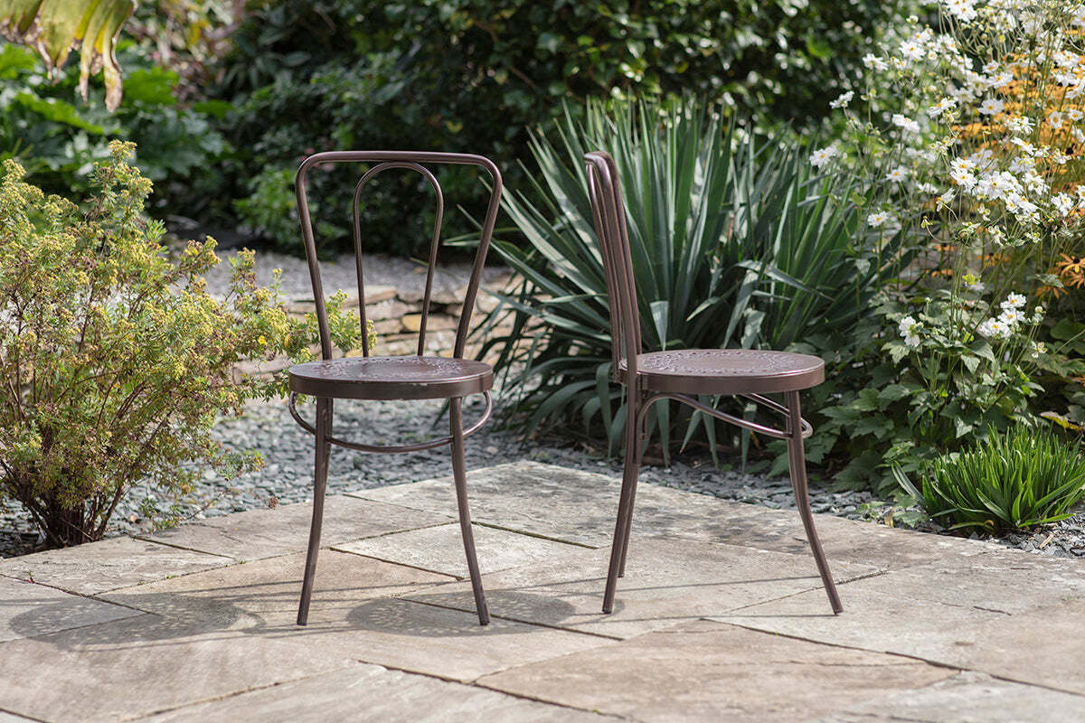 Jeavika Iron Outdoor Bistro Chair  - Dark Brown - Image 5