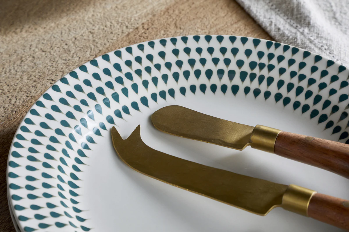 Juniper Drop Dinnerware Set - Cream & Juniper (Set of 12) - Image 8