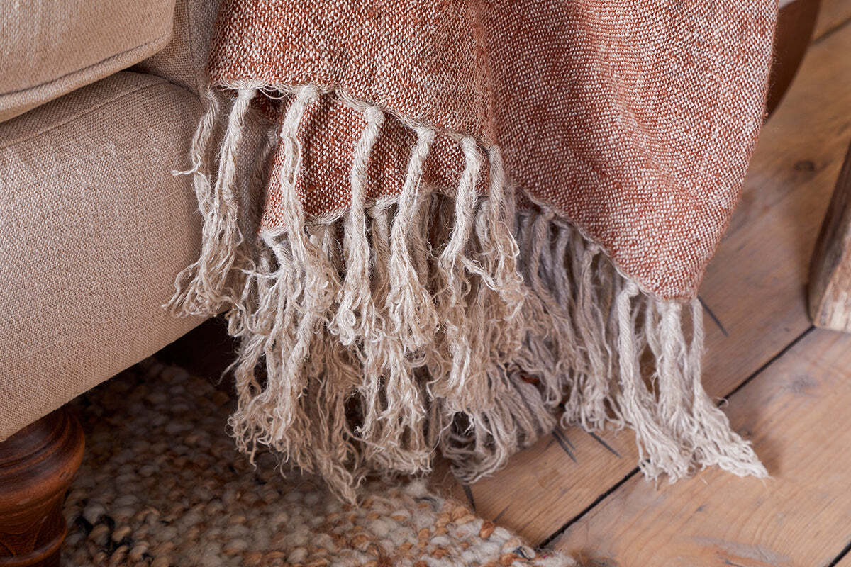 Kana Linen Throw - Rust - Image 2