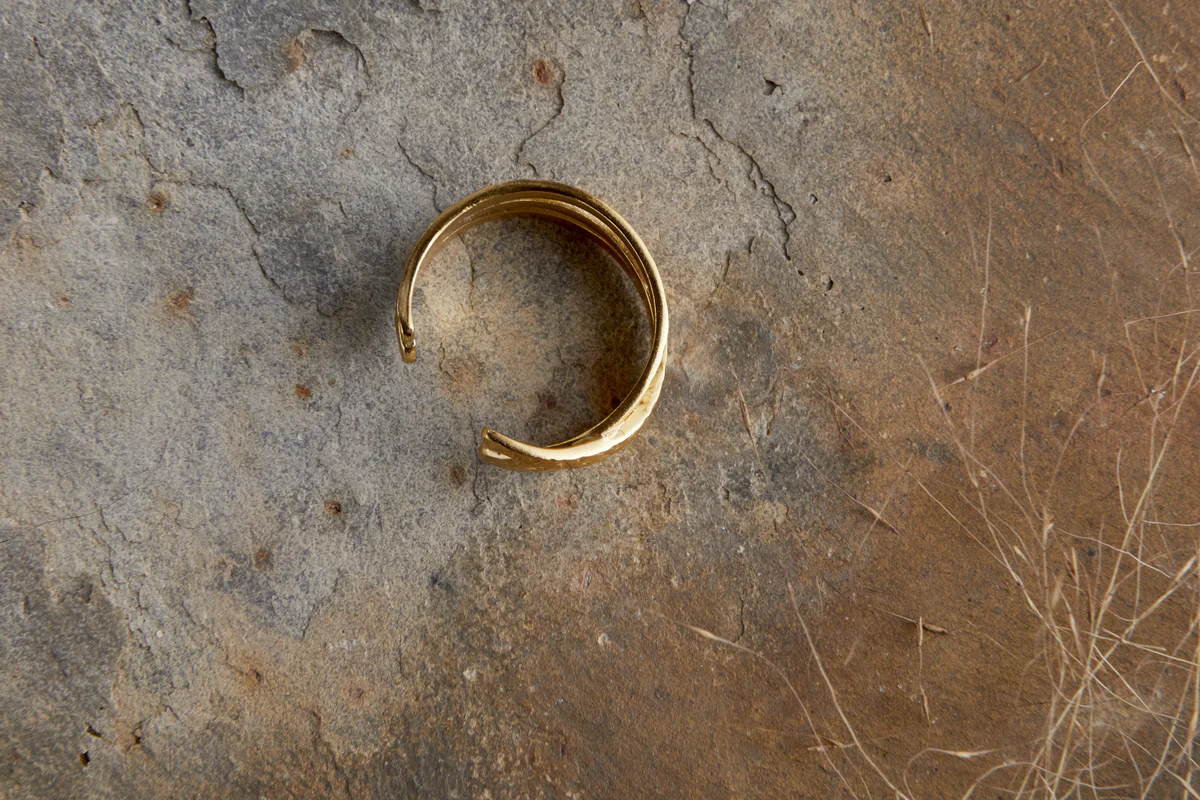 Katai Ring - Gold - Image 3