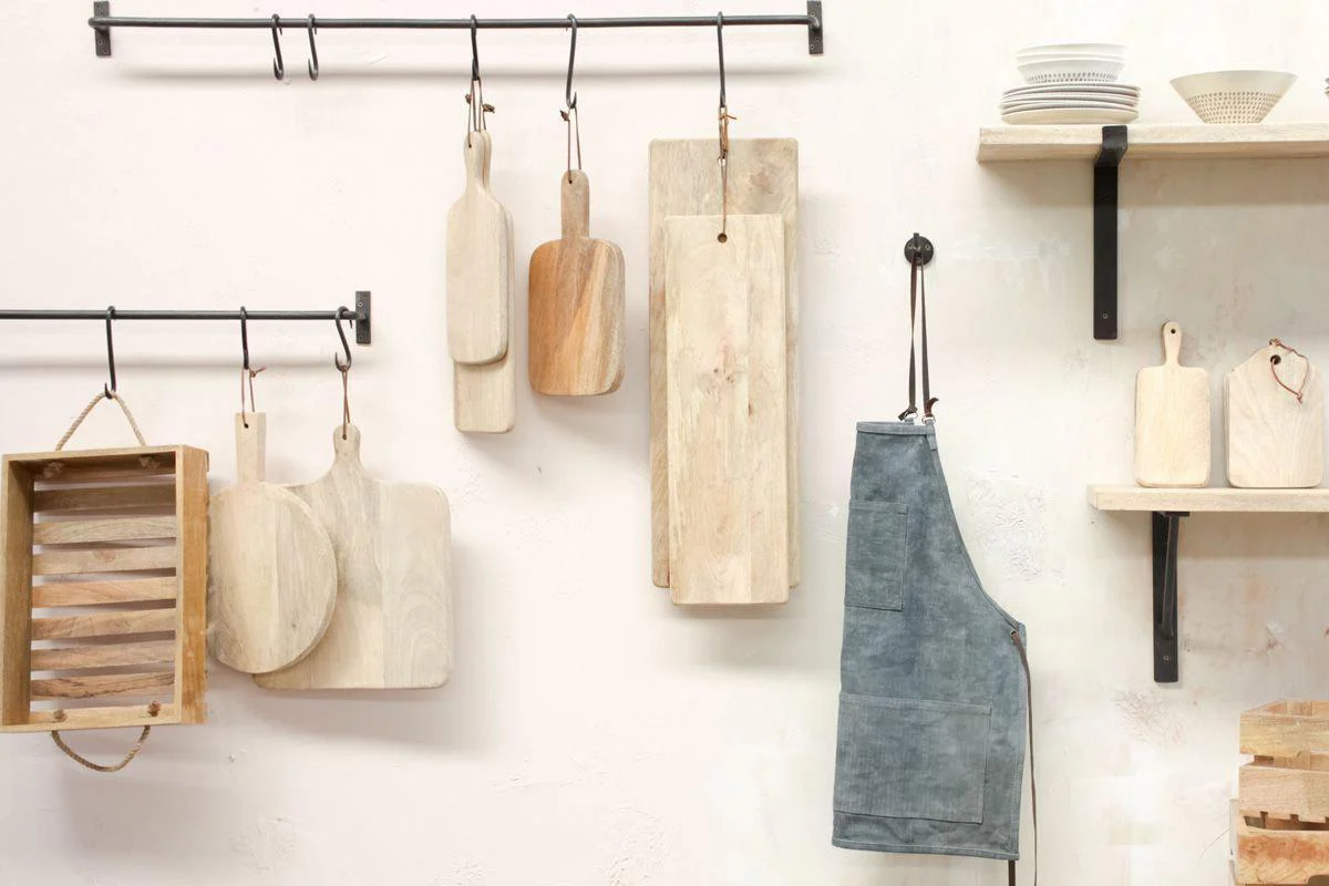 Mango Wood Pizza Boards - Image 3