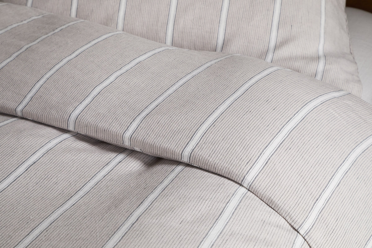 Mora Hemp & Cotton Duvet Cover - Stone Grey - Image 3