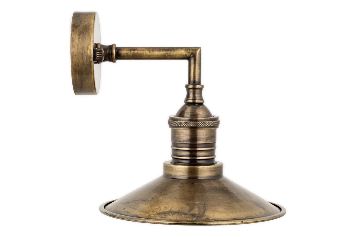 Najja Brass Wall Lamp - Antique Brass - Image 5