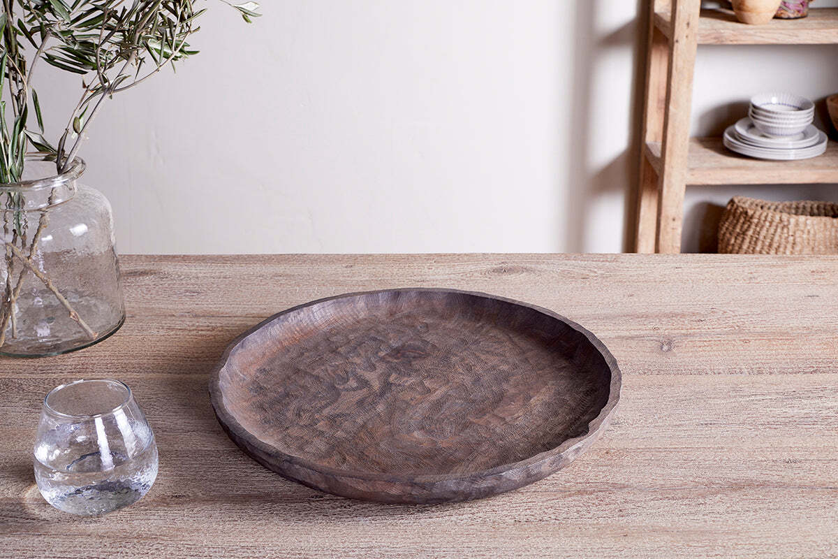 Nyati Mango Wood Etched Round Tray - Dark - Image 3