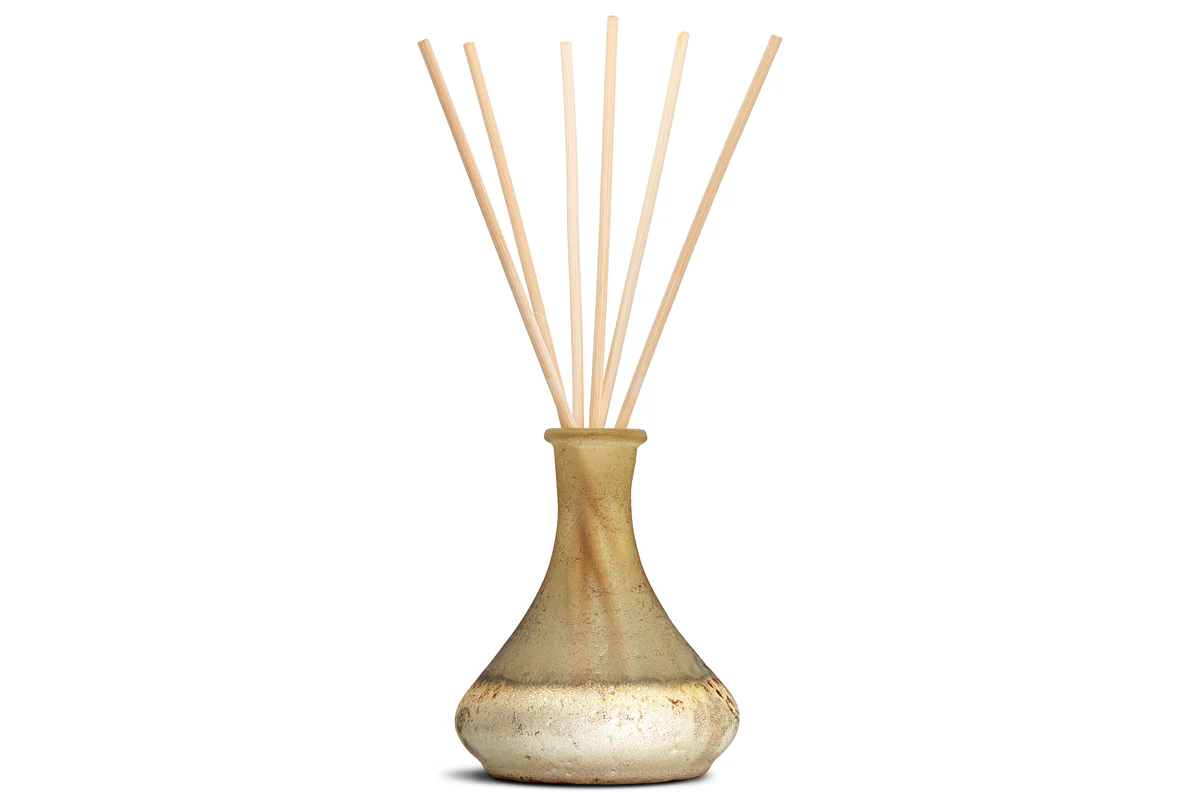 Oakmoss & Rose Scented Reed Diffuser - Yellow - Image 5