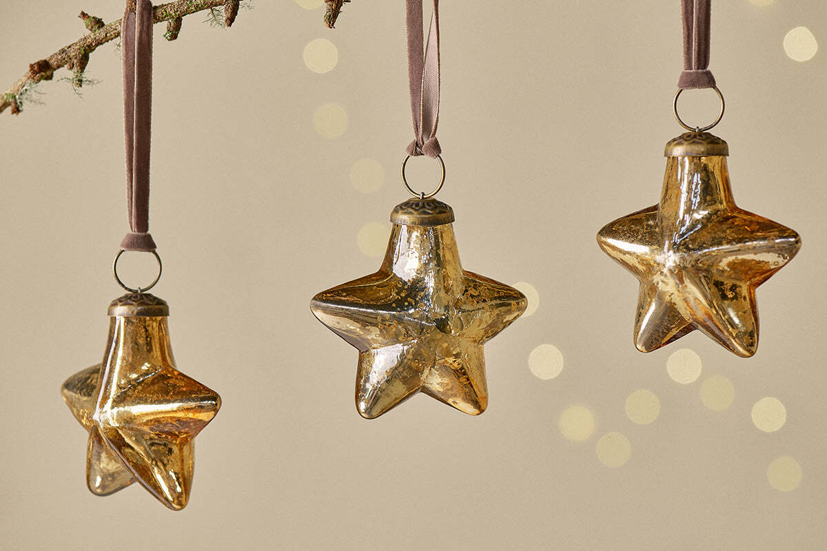 Sardi Star Baubles - Gold (Set of 4) - Image 3