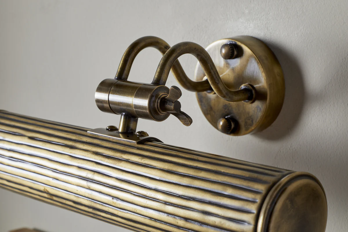 Tinje Picture Wall Light - Antique Brass - Image 2