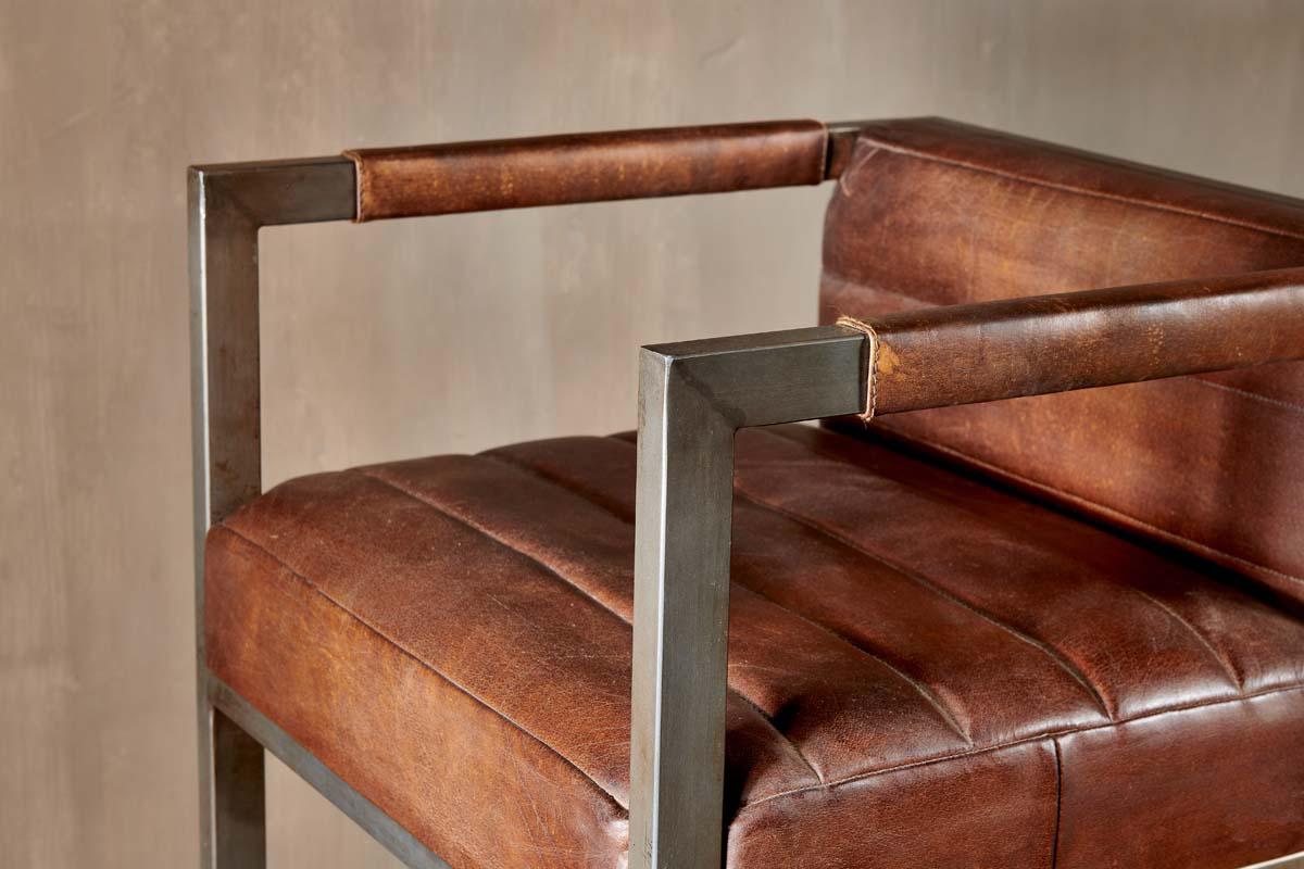 Wamma Leather Bar Chair - Image 4